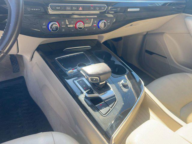 used 2019 Audi Q7 car, priced at $18,998