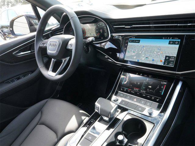 new 2025 Audi Q7 car, priced at $72,242