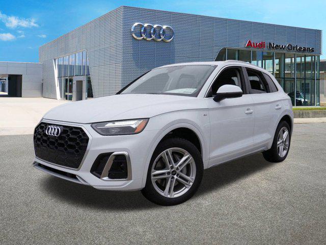 new 2025 Audi Q5 car, priced at $60,682