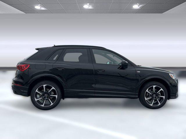 new 2025 Audi Q3 car, priced at $47,972