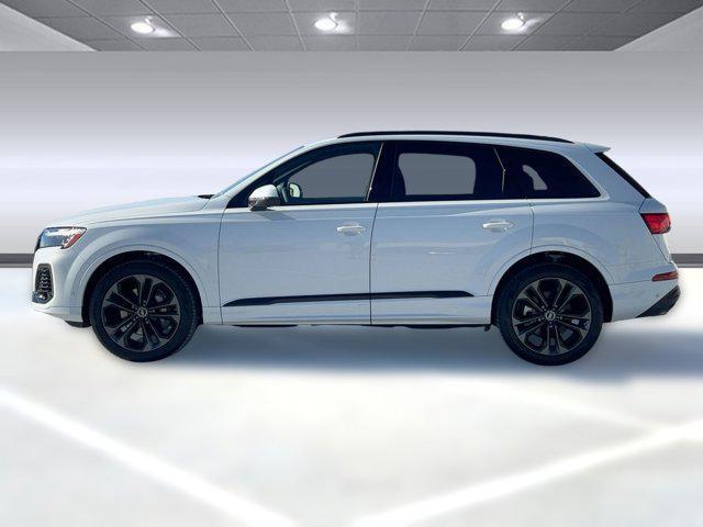 new 2025 Audi Q7 car, priced at $73,191