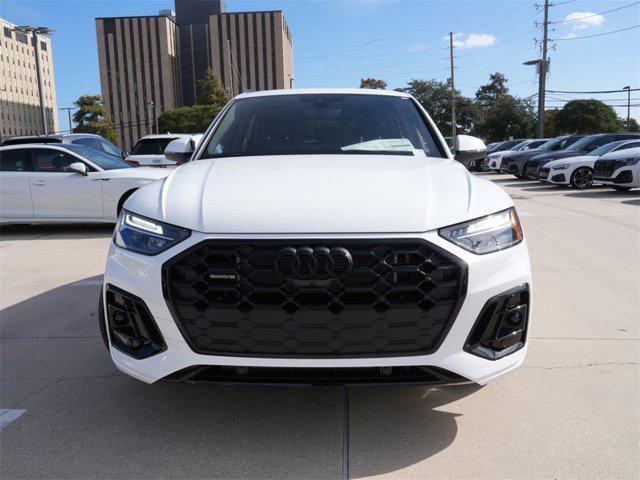 new 2025 Audi Q5 car, priced at $63,662