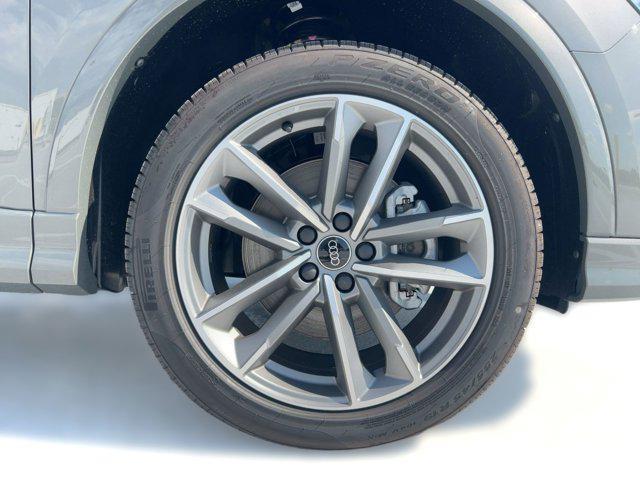 new 2025 Audi Q3 car, priced at $43,801