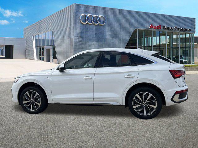 new 2025 Audi Q5 car, priced at $54,631