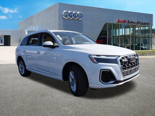 new 2025 Audi Q7 car, priced at $65,011