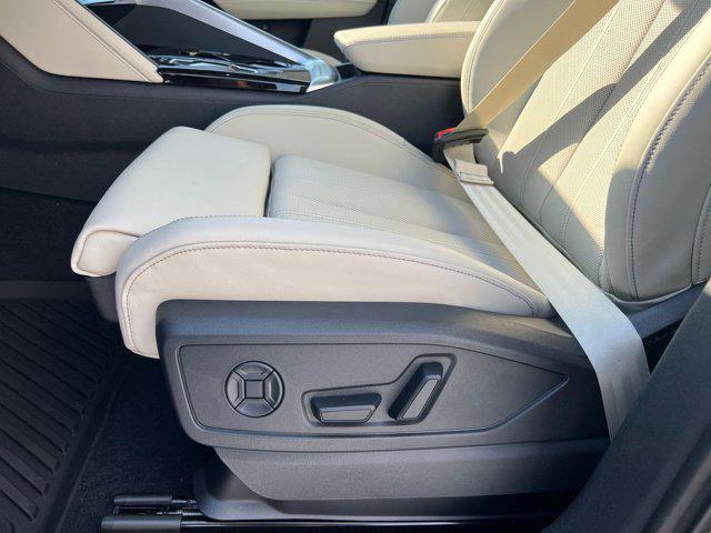 new 2025 Audi Q5 Sportback car, priced at $60,601
