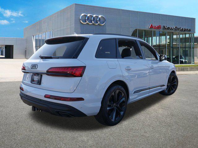 new 2025 Audi Q7 car, priced at $78,861