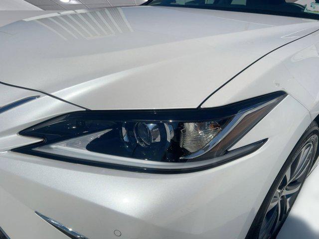 used 2021 Lexus ES 350 car, priced at $34,999