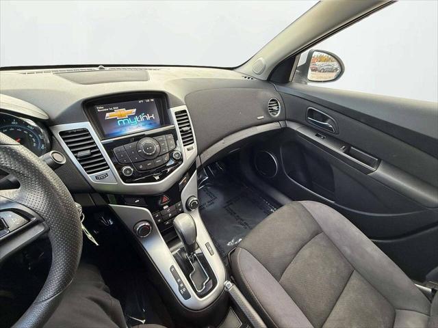 used 2015 Chevrolet Cruze car, priced at $8,495