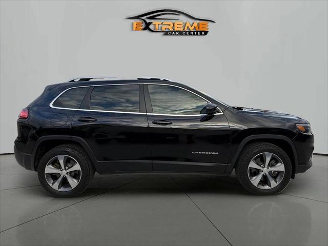 used 2019 Jeep Cherokee car, priced at $18,995