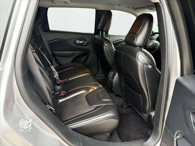 used 2019 Jeep Cherokee car, priced at $16,995