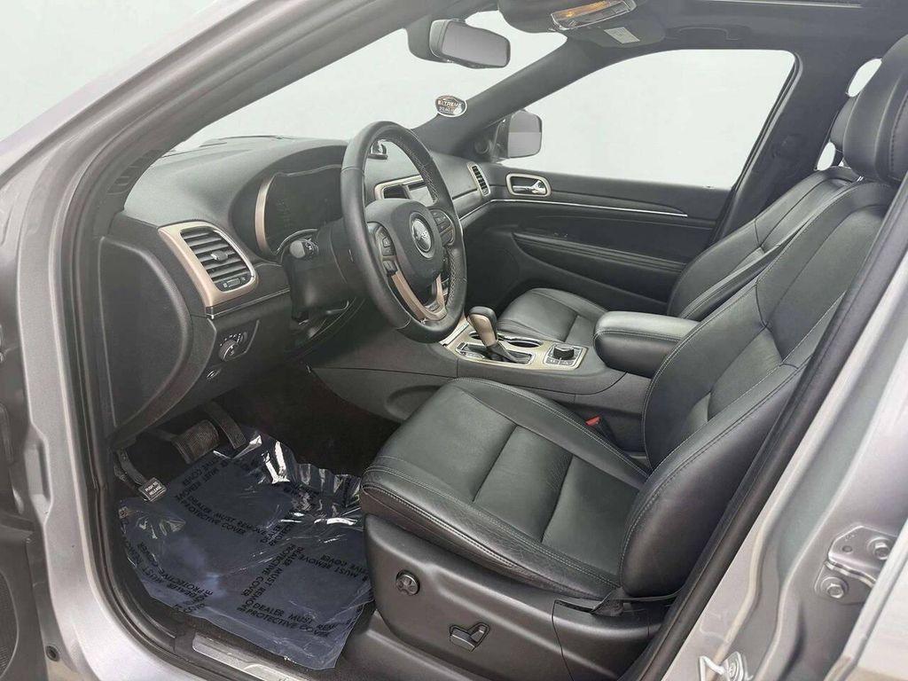 used 2016 Jeep Grand Cherokee car, priced at $11,995