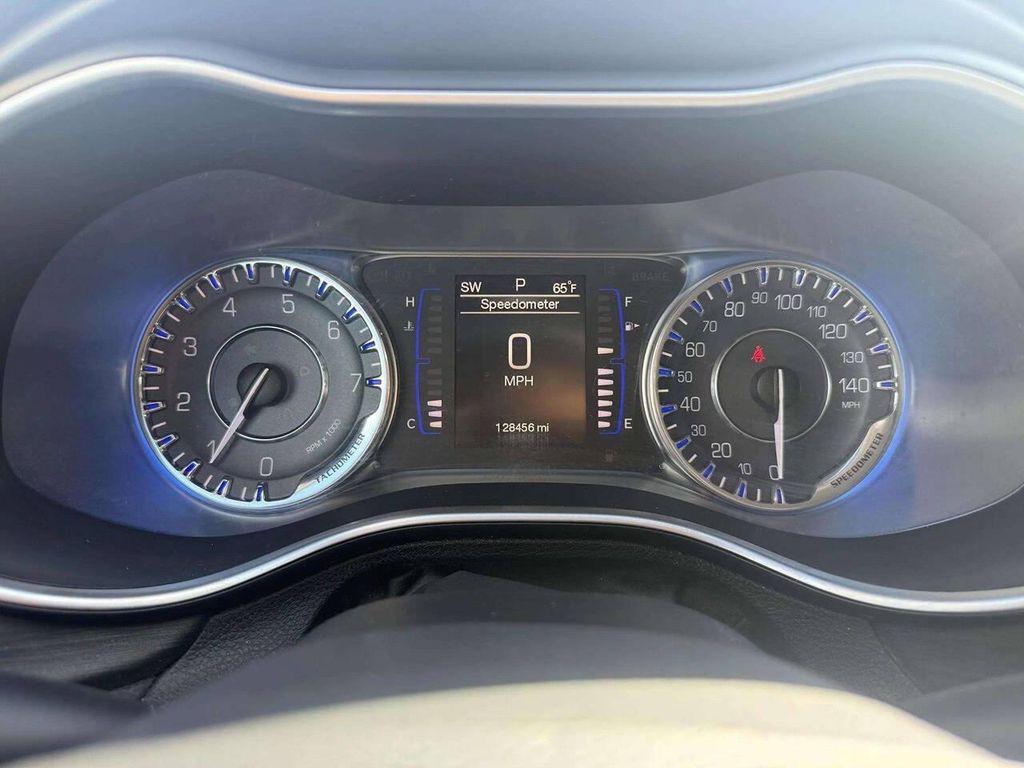 used 2015 Chrysler 200 car, priced at $5,995