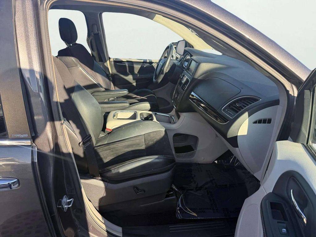 used 2014 Chrysler Town & Country car, priced at $10,995