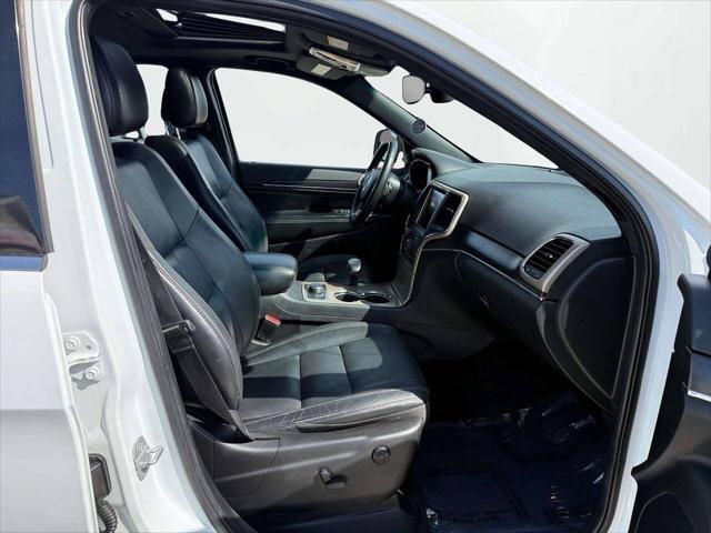 used 2014 Jeep Grand Cherokee car, priced at $11,495