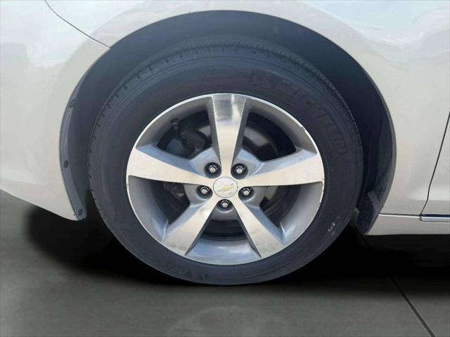 used 2012 Chevrolet Malibu car, priced at $5,995