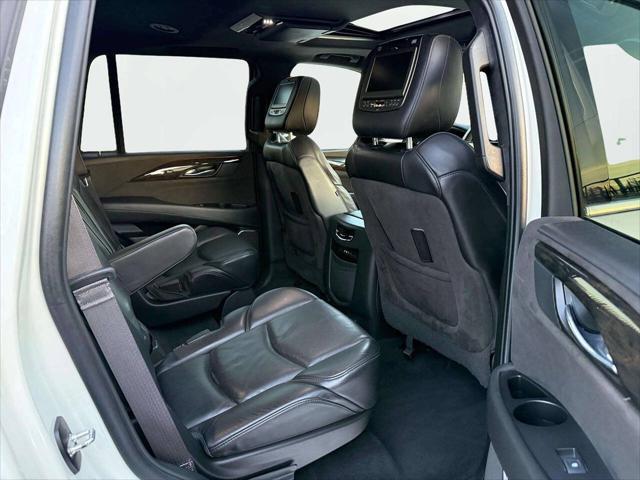 used 2015 Cadillac Escalade car, priced at $23,995