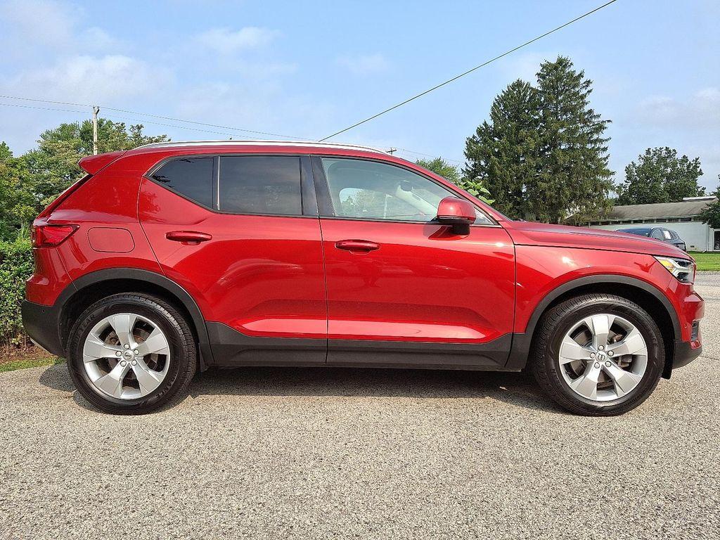used 2019 Volvo XC40 car, priced at $23,952