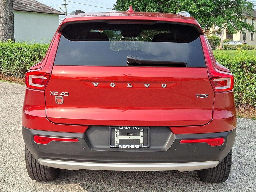 used 2019 Volvo XC40 car, priced at $23,952