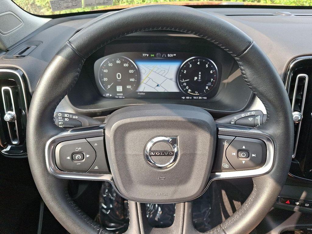 used 2019 Volvo XC40 car, priced at $23,952