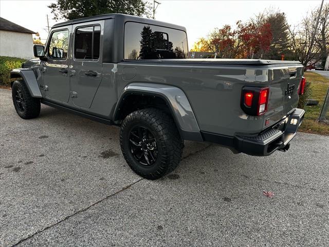 used 2021 Jeep Gladiator car, priced at $30,940