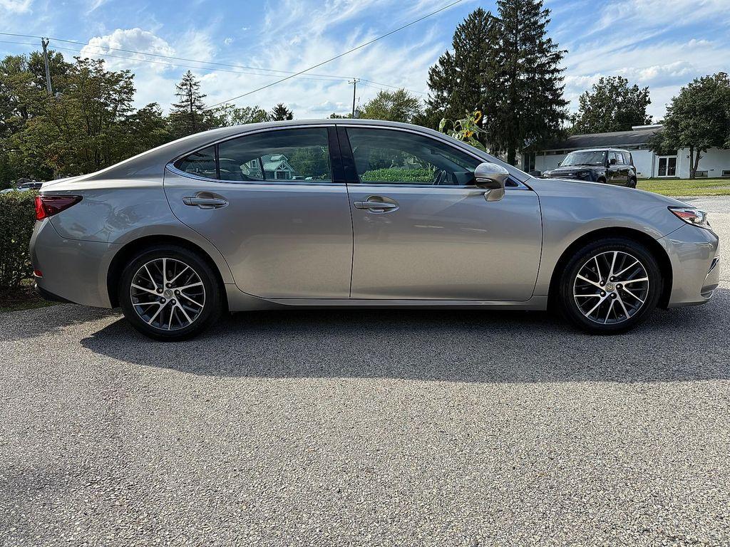 used 2018 Lexus ES 350 car, priced at $27,487