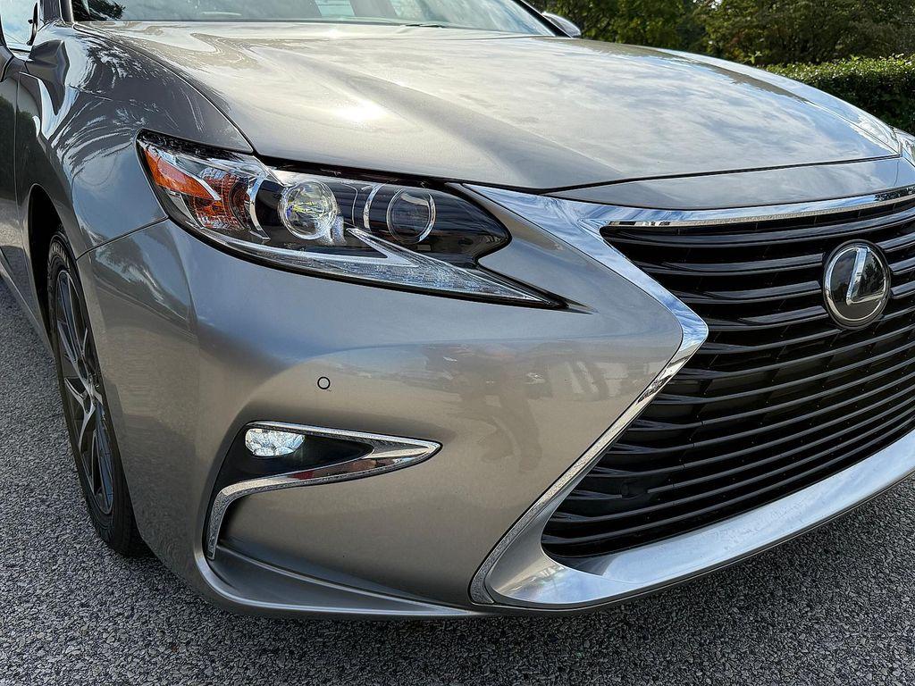used 2018 Lexus ES 350 car, priced at $27,487