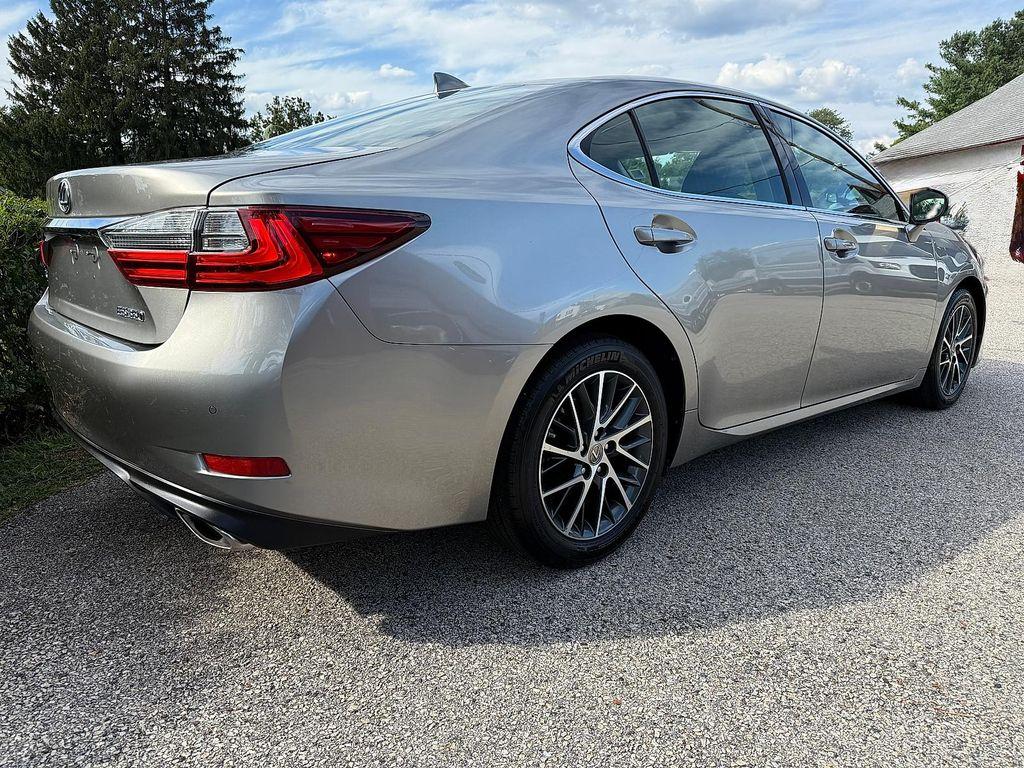 used 2018 Lexus ES 350 car, priced at $27,487