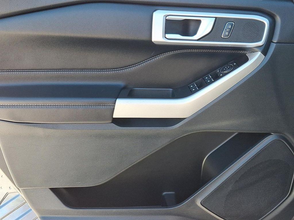 used 2022 Ford Explorer car, priced at $26,942