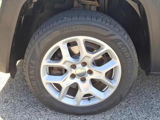 used 2015 Jeep Renegade car, priced at $12,939