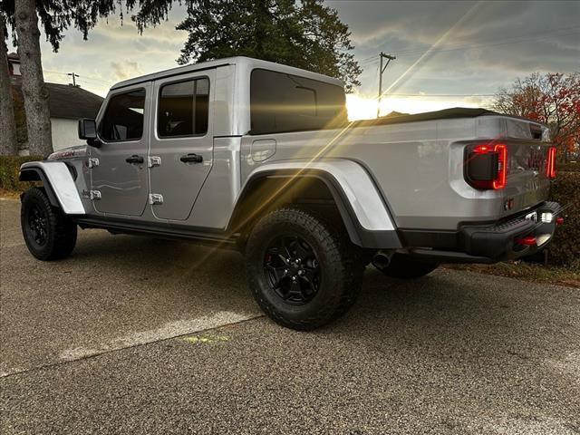 used 2020 Jeep Gladiator car, priced at $35,937