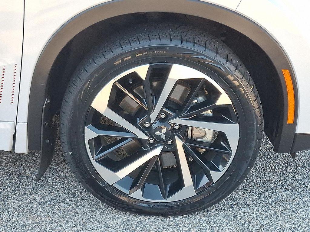 used 2024 Mitsubishi Outlander PHEV car, priced at $31,970