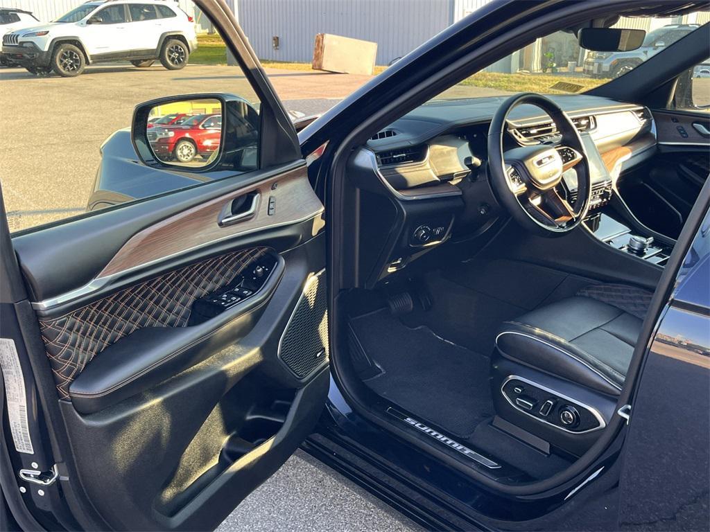 used 2024 Jeep Grand Cherokee L car, priced at $54,940