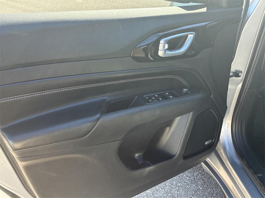 used 2022 Jeep Compass car, priced at $26,940