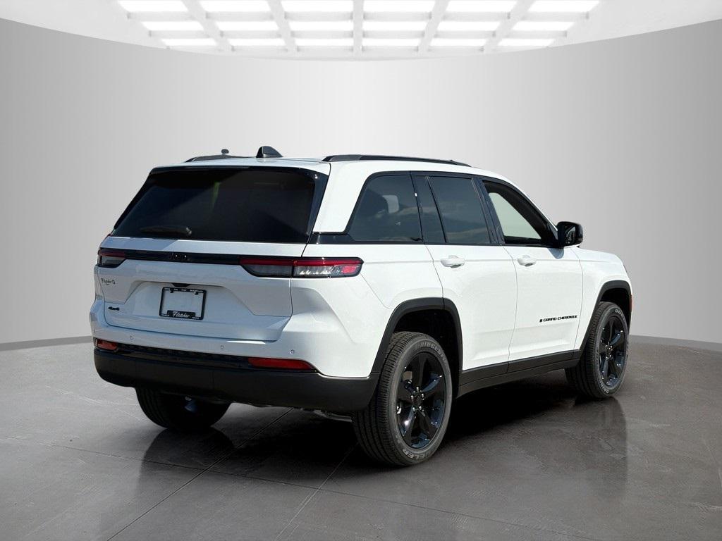 new 2025 Jeep Grand Cherokee car, priced at $47,780