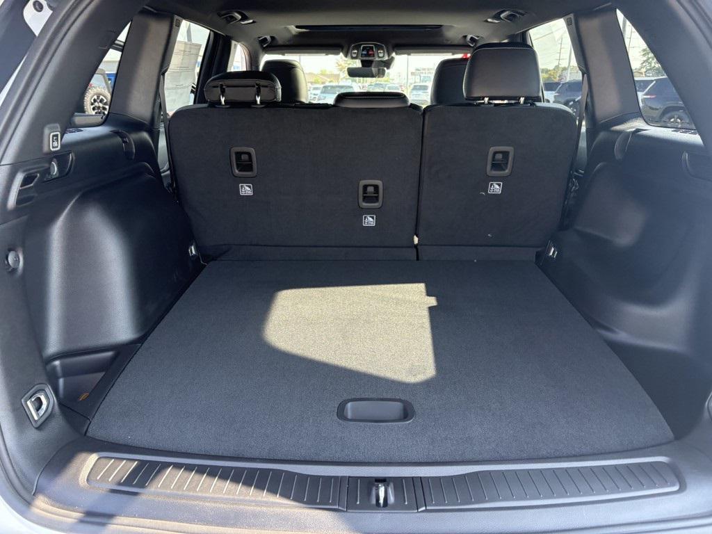 new 2025 Jeep Grand Cherokee car, priced at $47,780