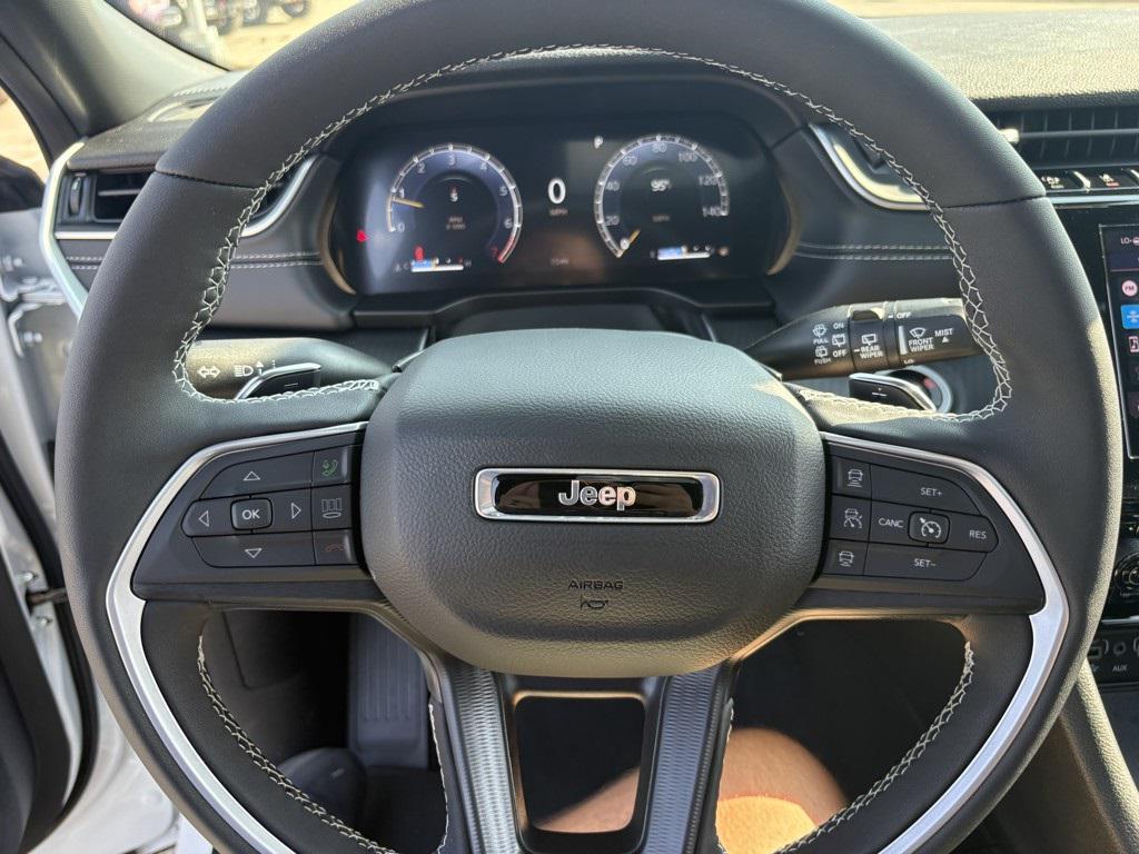 new 2025 Jeep Grand Cherokee car, priced at $47,780