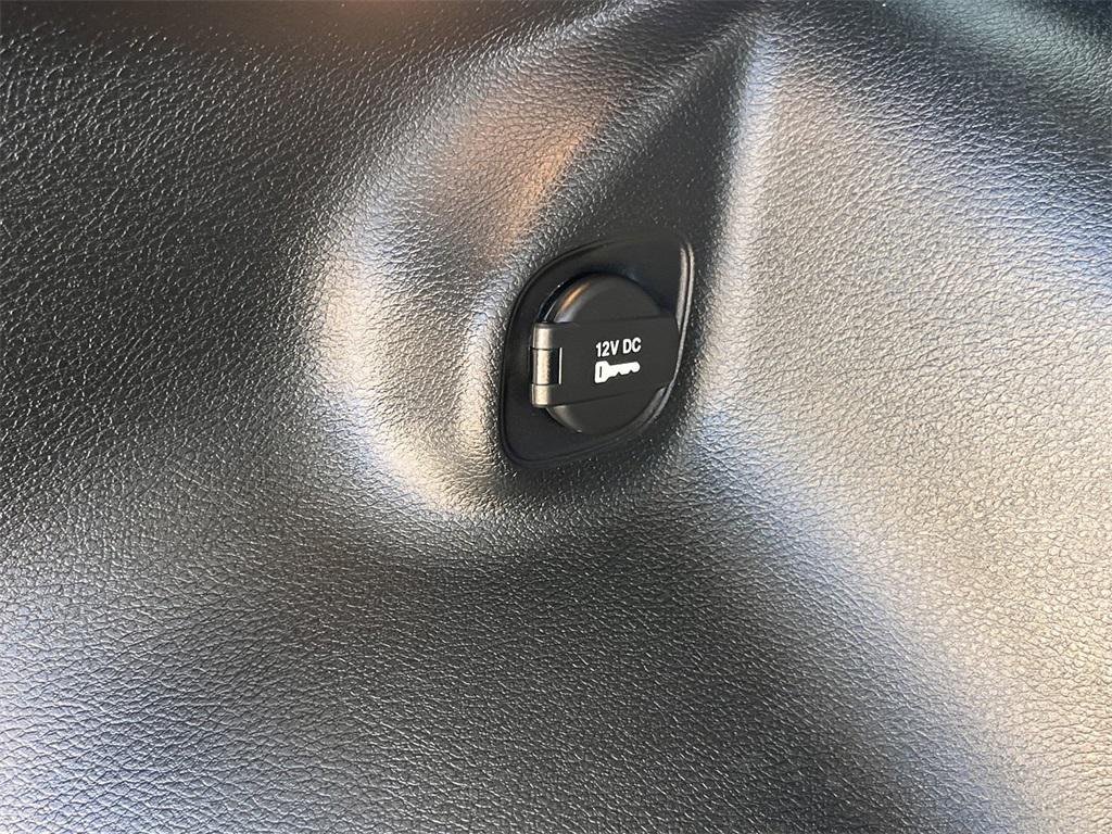 used 2021 Jeep Cherokee car, priced at $25,503