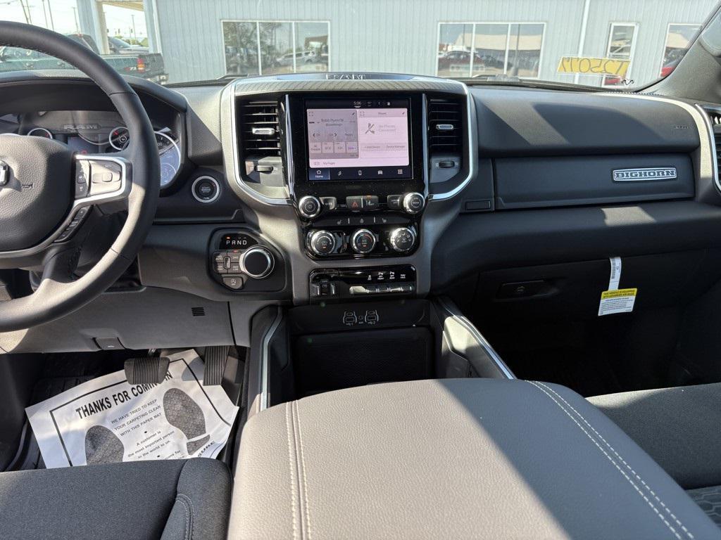 new 2025 Ram 1500 car, priced at $62,260