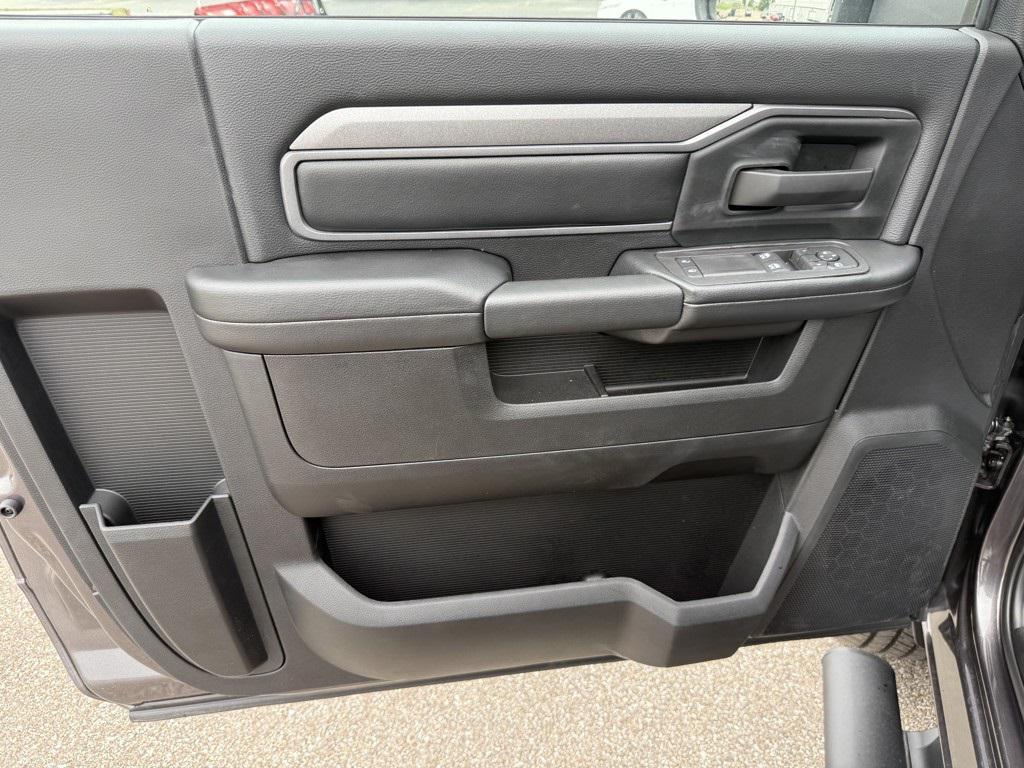 new 2025 Ram 3500 car, priced at $67,125