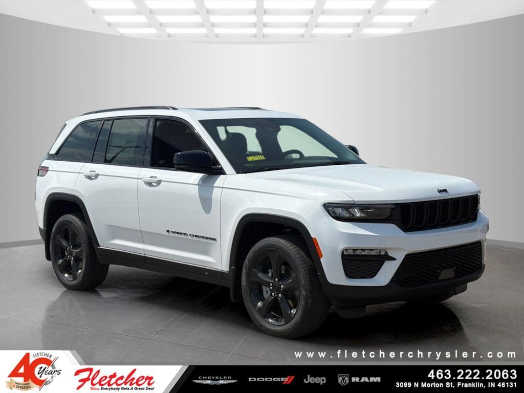 new 2025 Jeep Grand Cherokee car, priced at $49,901
