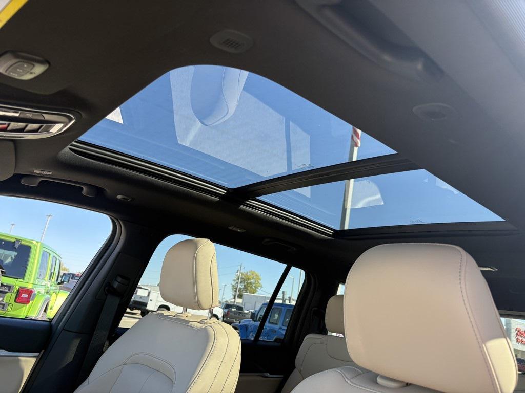 new 2025 Jeep Grand Cherokee L car, priced at $54,140