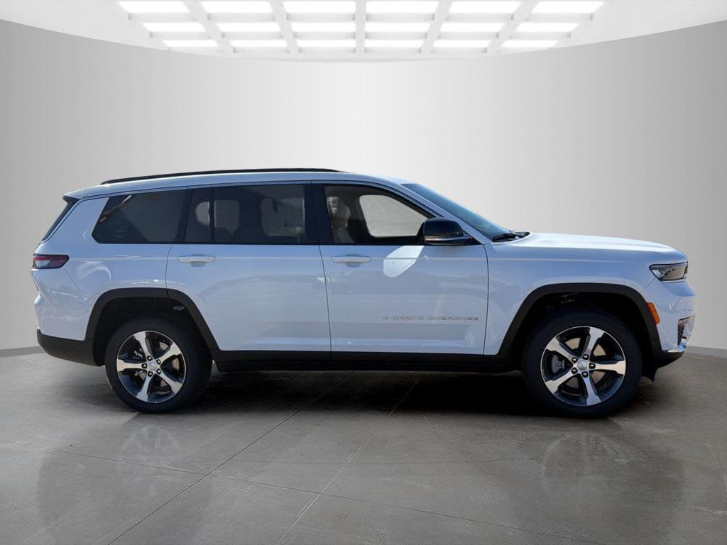 new 2025 Jeep Grand Cherokee L car, priced at $54,140