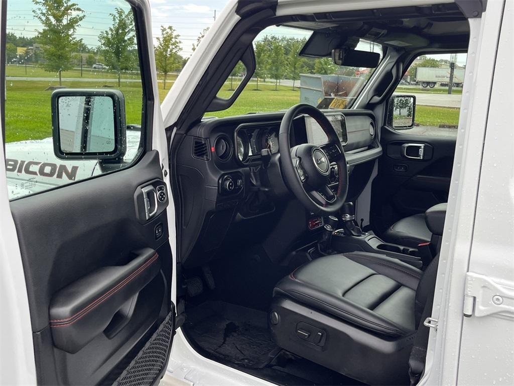 used 2024 Jeep Gladiator car, priced at $52,423