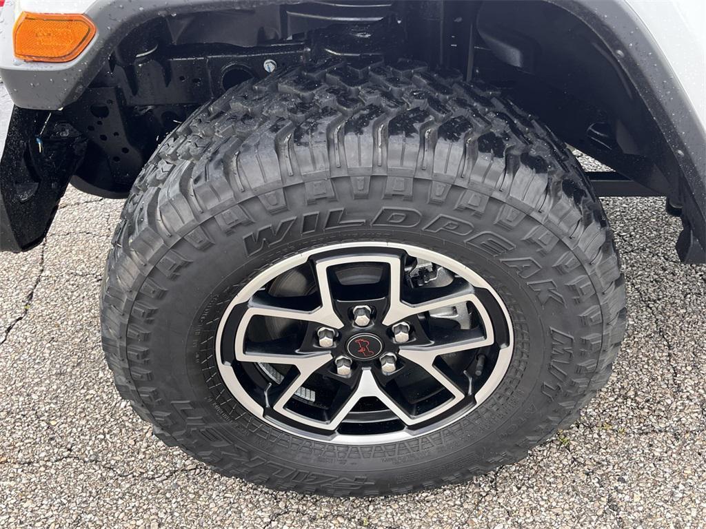 used 2024 Jeep Gladiator car, priced at $52,423