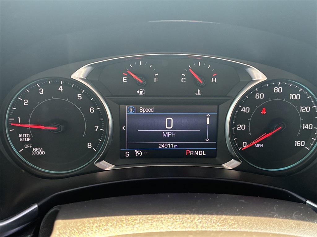 used 2022 Chevrolet Equinox car, priced at $22,950