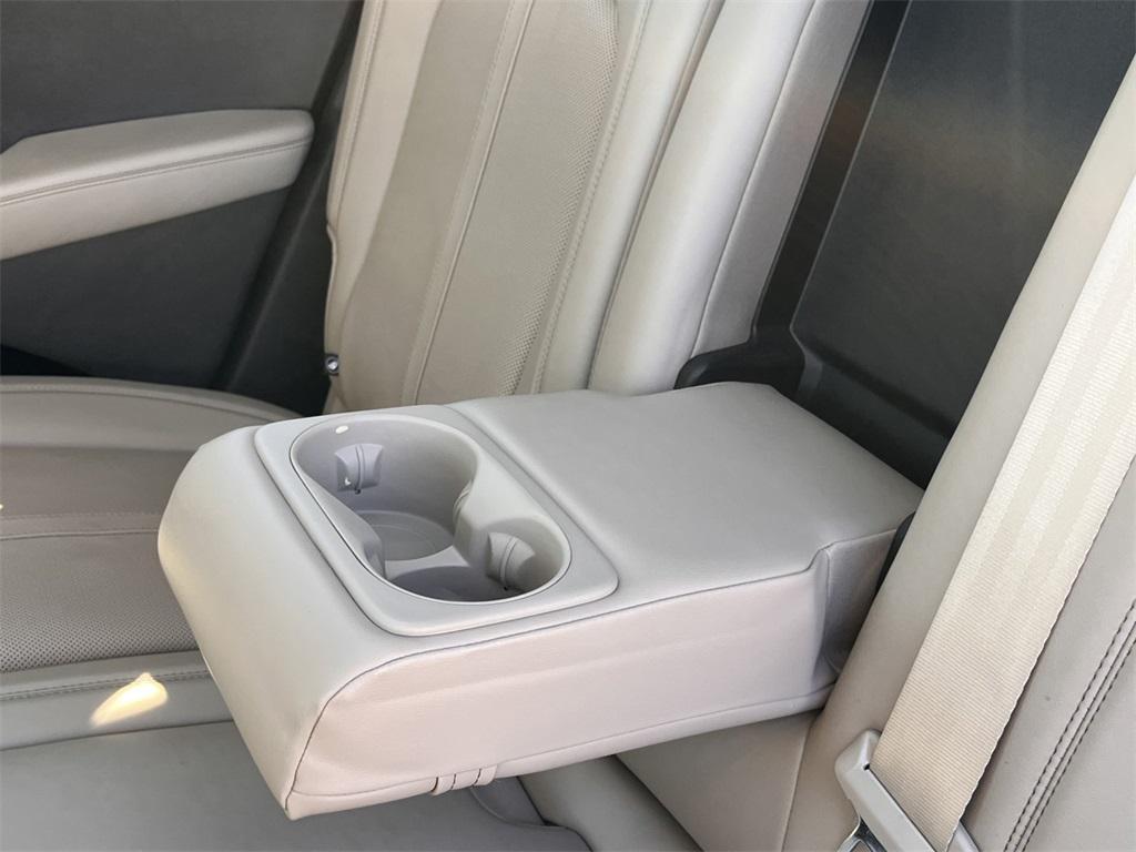 used 2021 Lincoln Nautilus car, priced at $33,105