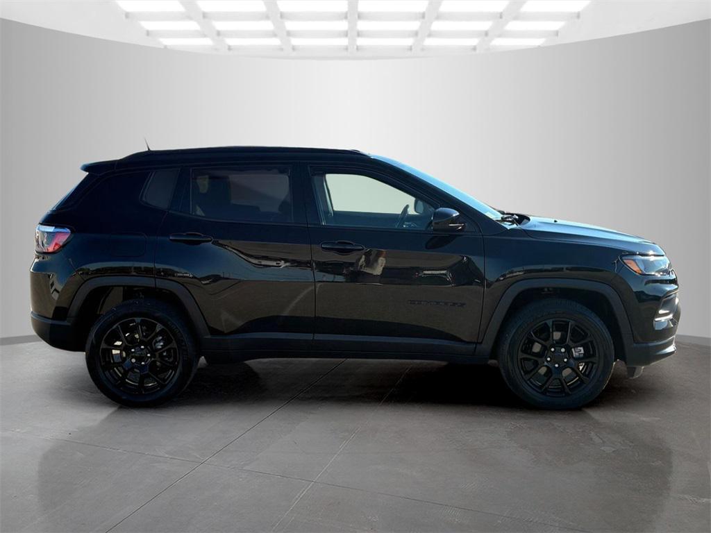 used 2022 Jeep Compass car, priced at $22,995