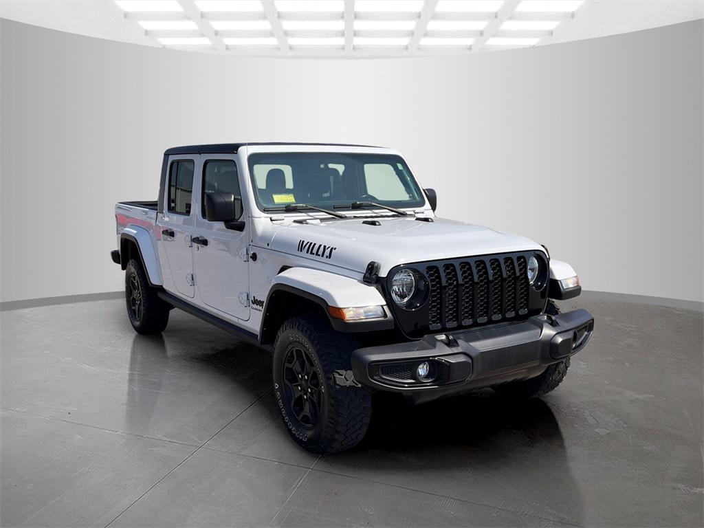 used 2021 Jeep Gladiator car, priced at $33,380