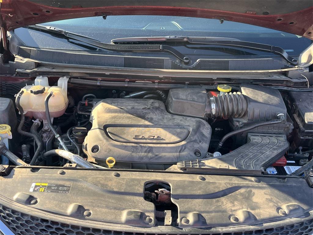 used 2019 Chrysler Pacifica car, priced at $18,425